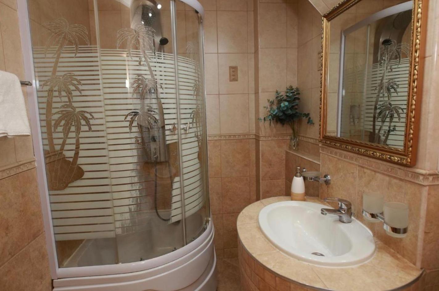 Hotel-Pensiunea Zefir Тимишоара Екстериор снимка